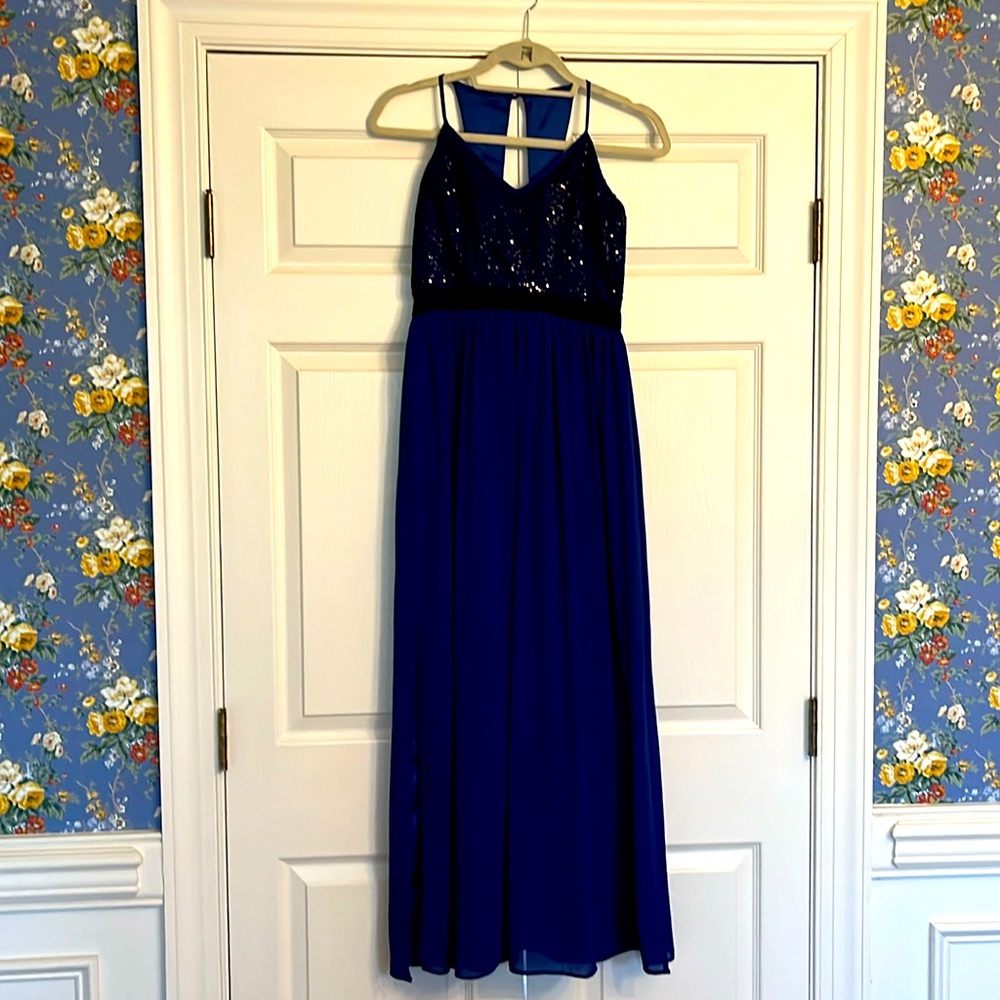 Beautiful PROM DRESS by Minuet, size S, blue and black.